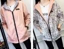 Giacca da donna reversibile con cappuccio per primavera e autunno Lato tinta unita e stampa a fumetti Chiusura con zip Poliestere 31