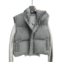 Gilet trapuntato da donna con colletto e tasche senza maniche in cotone taglio morbido per l'uso quotidiano anche in climi freschi 1