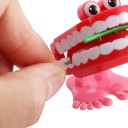 Giocattolo con denti a molla 4