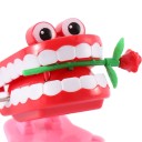 Giocattolo con denti a molla 6