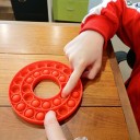 Gioco antistress Pop it circolare T323 2
