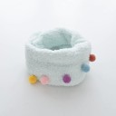 Gola infantil com pompons 5