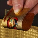 Goldene Plastikspielkarten mit geometrischem Dekor und wasserfester Oberfläche 5,7 x 8,8 cm geeignet für stilvolles Spielen von Joker Poker und Canasta 4