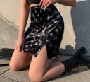 Gonna mini nera da donna con motivo di farfalle Gonna aderente sopra il ginocchio con spacco e superficie lucida Poliestere cotone e spandex 3