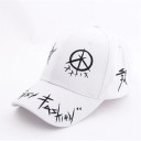 Gorra con estampado T16 4