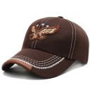 Gorra de hombre con águila 8