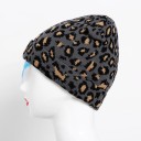 Gorro com padrão de leopardo Gorro de malha para homens e mulheres Corte clássico com dobra em cima Em acrílico Circunferência da cabeça 55 a 4