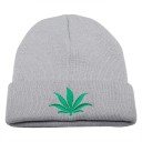 Gorro de Inverno com Estampagem de Cannabis 2