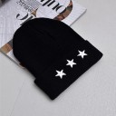 Gorro de invierno con estrellas 2