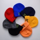 Gorro de invierno con inscripción 2