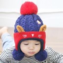 Gorro de invierno infantil con pompón y orejas J865 3