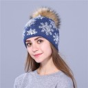 Gorro de invierno para mujer con copos de nieve. 13