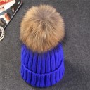 Gorro de invierno para mujer con pompón 6