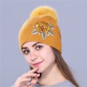 Gorro de invierno para mujer con pompón de piel 9