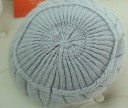 Gorro de malha de inverno para senhora com pala Forro de pelúcia quente Padrão em relevo de folhas Lã e algodão Circunferência da cabeça 54 a 13