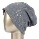 Gorro feminino beanie com gotas douradas Modelo solto e moderno em tecido suavemente canelado com predominância de algodão Circunferência 2