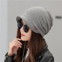 Gorro feminino com aba 4
