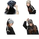 Gorro y bufanda 2 en 1 para mujer con estampado de letras grandes Modelo de algodón que cae libremente para otoño y primavera 7