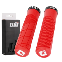 Grips ODI per manubri 135 x 22,2 mm MTB BMX Manopole in gomma morbida con bloccaggio Manicotti antiscivolo per bici Maniglie in gomma con inserto in plastica 3