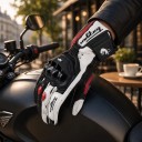 Guanti da moto e motocross in pelle resistenti al vento e touch con protezioni per nocche e dita e palmo rinforzato per strada 6