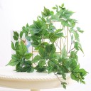 Guirlande avec des feuilles artificielles 3