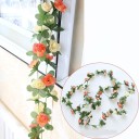 Guirlande avec des roses artificielles 6