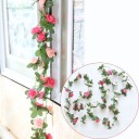 Guirlande avec des roses artificielles 7