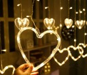 Guirlande lumineuse LED avec des cœurs 2