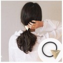 Gumiça para cabelo com adornos 7