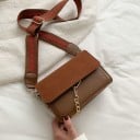 Γυναικεία μικρή τσάντα crossbody με καπάκι Μεταλλικό κλιπ και διακοσμητική αλυσίδα Φαρδιά διακοσμητική ζώνη ώμου από PU δέρμα 20 x 6,5 x 13 cm 9