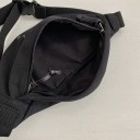 Γυναικεία τσάντα μέσης από πολυεστερικό ύφασμα Σχήμα ημισελήνου Φερμουάρ με δύο οδηγούς Εσωτερική τσέπη Ρυθμιζόμενος ιμάντας 16 x 6 x 37 cm 8