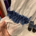 Γυναικείο λευκό πουκάμισο με μεγάλες τσέπες στο στήθος Μπλε φούντες Μπλε σέλα στην πλάτη Μακριά ελεύθερη μανσέτα με φουλάρι Πολυεστέρας 5