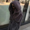 Γυναικείο μακρύ oversize μπουφάν από τεχνητή γούνα με μεγάλη κουκούλα Κλείσιμο με φερμουάρ Μεγάλες τσέπες Τεχνητή χνουδωτή επιφάνεια 3