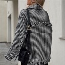 Γυναικείο oversize πουκάμισο με μαύρο-άσπρο σχέδιο καρό φούντες στο κάτω μέρος και στην πλάτη Δύο τσέπες στο στήθος με καπάκι Πολυεστέρας 5