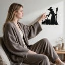 Halloween Dekoration til Døre Heks ved Kedel med Kost og Kat 29 x 30 cm Sort Silhuet Dekorativ Skilt Indgangs- og Indendørsudsmykning 6