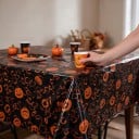 Halloweendug med græskar Motiv Obrectangulær 130 x 220 cm Skinnende overflade Sort med orange græskar Dekoration til fest og fejring 2