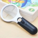 Handlupe mit LED-Beleuchtung 3- und 45-fache Vergrößerung Optisches Glas 75 x 22 mm Leichtbauweise Ergonomischer Griff Zum Lesen von Münzen und Briefmarken 5