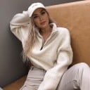 Hanorac femeiesc din fleece pufoasă cu guler și fermoar scurt Croială lejeră cu mâneci largi Lungime mai scurtă până la talie Alb smântânos 5