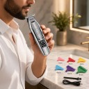 Hår- og skægtrimmer med T-blade til mænd Justerbar hastighed LED-display Farvede kamme 1 til 9 mm Sølv Trimmer til konturer 7