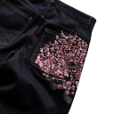 Heren jeans zwart met een print van een bloeiende boom op de achterzak, met zakken, lage taille, loszittend, denim 3