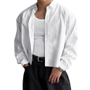Heren witte gestreepte oversize blouse met lange mouwen, verlaagde schouders, klassieke kraag en knopen over de hele lengte 1