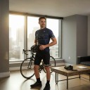 Herre cykelsæt Trøje med korte ærmer og shorts med indlæg 90 % polyester og 10 % Lycra Mørkeblå trøje og sorte shorts 5