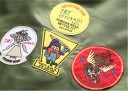 Herre flyverjakke med broderi J1434 11