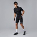 Herren Fahrradhosen mit Träger und Polster Breite Träger Elastisches Material 90 % Polyester und 10 % Lycra Schwarz mit weißem Aufdruck 2