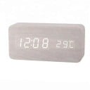 Holz Digitaler LED Wecker 3 Weckzeiten USB Stromversorgung und Batterie 12/24H 15,5 x 7 x 4 cm 3