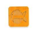 Holzuntersetzer mit Fischmotiv 1