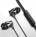 Hoofdtelefoon met microfoon K1726 1