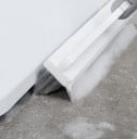 Hosszú nyelű padlósúroló Kefe vízletörlővel padló súrolásához és víz letörléséhez üvegről Polipropilén Méretek 106 x 23 cm 7