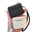 Housse en cuir hautement protectrice pour AirPods Pro 2, résistante à la poussière, aux rayures et aux chocs, avec accès à tous les ports et boutons 7