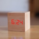 Houten tafelklok 11
